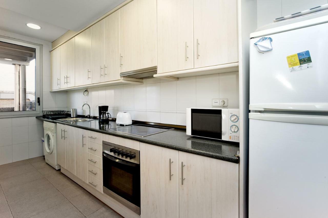 Apartamento Con Terraza, Balcon De Barcelona Esplugues de Llobregat Exteriör bild