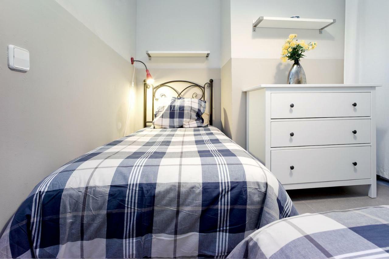 Apartamento Con Terraza, Balcon De Barcelona Esplugues de Llobregat Exteriör bild